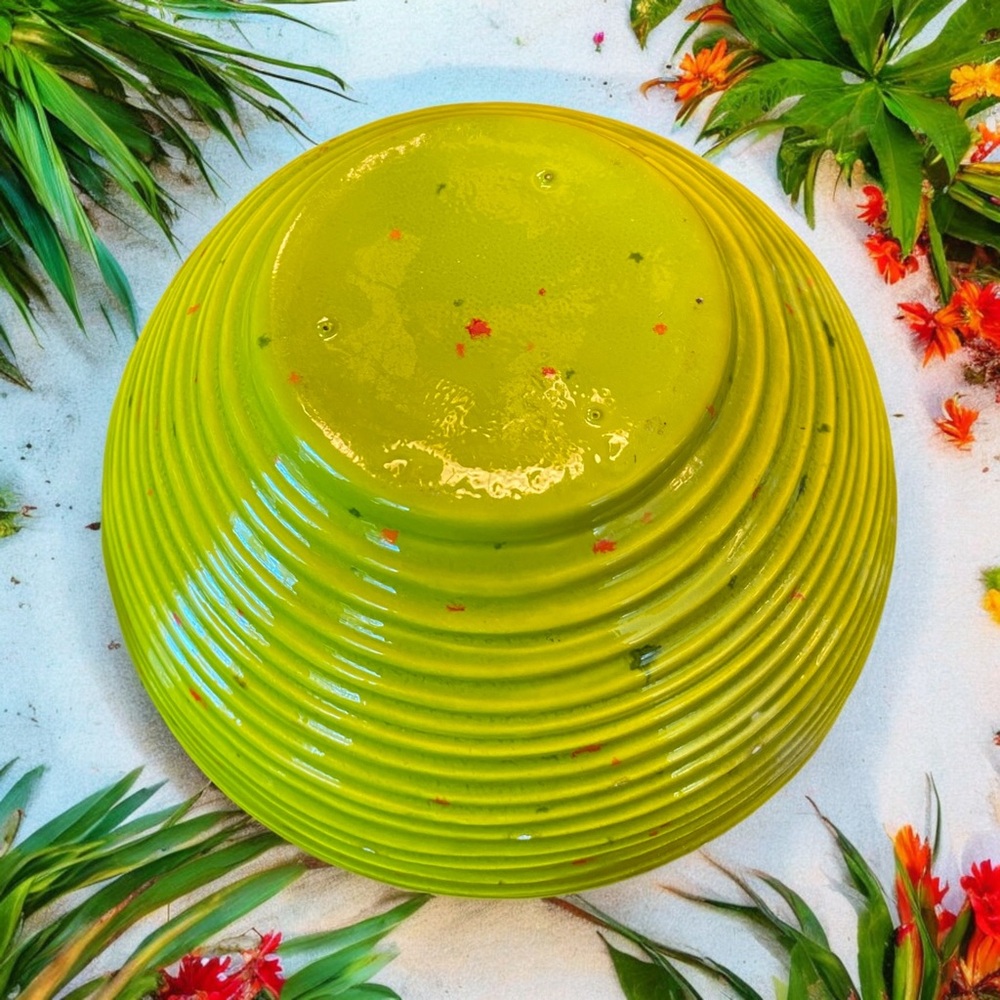 🌟 Gorgeous Mid-Century Style Ribbed Beehive Ceramic Planter Vase 🌟 - Picture 6 of 7